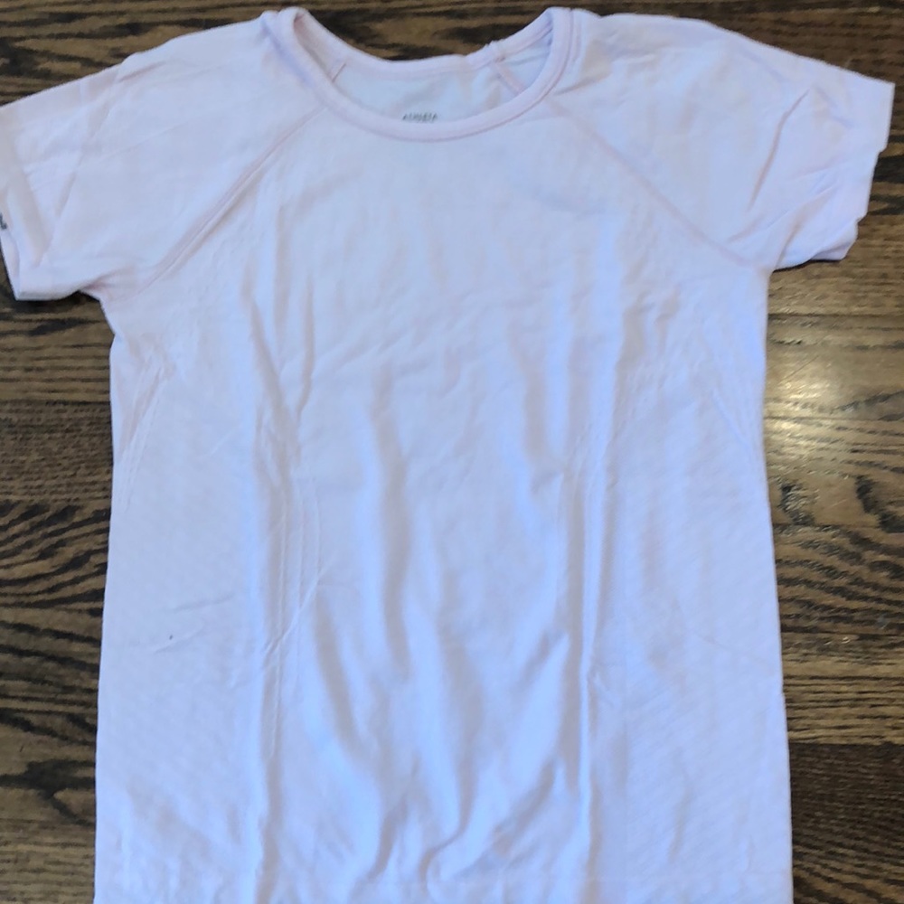 Athleta girl short sleeve tee for girls size M